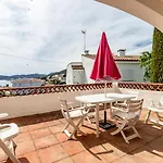 LA FARELLA LA COMA 66 apartamento con piscina comunitaria y balcón